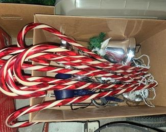Light-Up Candy Canes