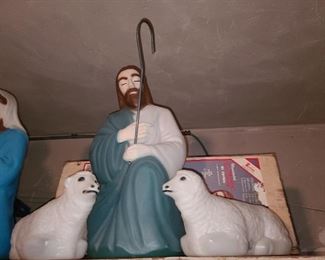 Nativity Shepherd W/ 2 Sheep in Original Box