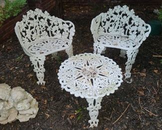 Cast Iron 3 Piece Patio Set