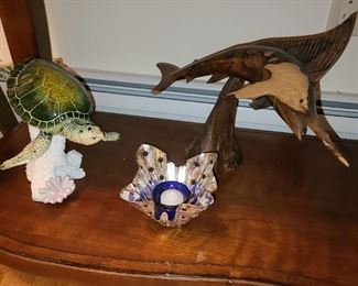 Turtle & Marlin Figurine
