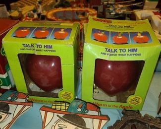 Wiggles the Worm Apple