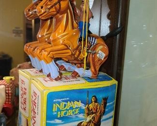Vintage Indian On Horse Tin Lithograph Toy In Box