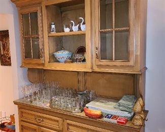 Dining Room Hutch/Sideboard