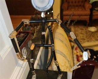 Holmes HLA261W Robot Desk Lamp W/ Instruction Booklet