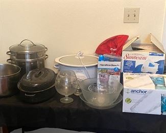 Mixer / Glasses /Pots 