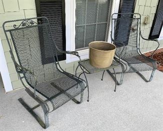 Iron Patio Chairs with Side Table Planter