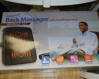 Back massager w/heat in box