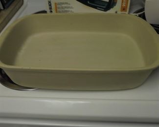 Pampered Chef baking dish