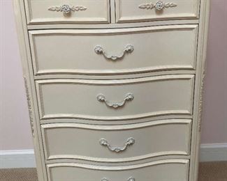 Jessica McClintock Home 5 Drawer Chest