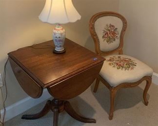 Pennsylvania House Dropleaf Table, Chair, And Lamp