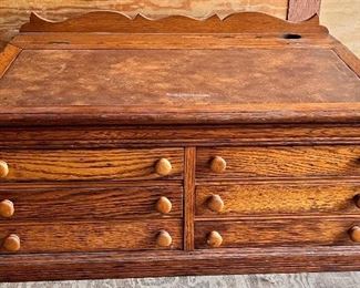 ANTIQUE OAK LIFT TOP SPOOL CABINET WITH 6 DRAWERS