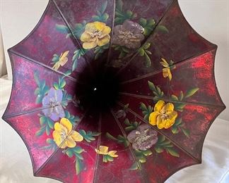 ANOTHER VIEW OF EDISON PHONOGRAPH HORN