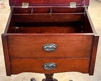 LIFT TOP ON SEWING STAND WITH FITTED INTERIOR