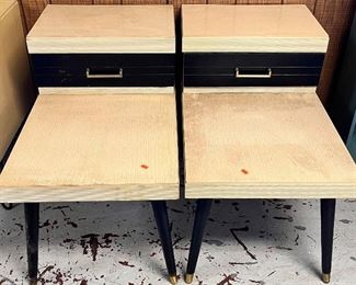 PAIR VINTAGE MCM / MID CENTURY LAMINATE END TABLES