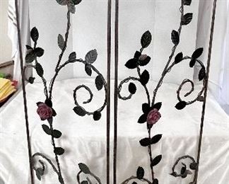 METAL FOLDING DIVIDER