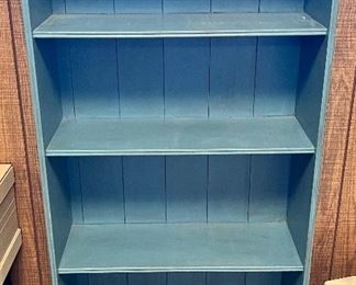 PAINTED SHELF UNIT