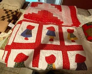 SUNBONNET SUE /HOLLY HOBBie HANDMADE QUILT