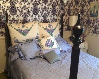 Double/Full bed. Solid!!!