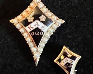 10k yellow gold Kappa Alpha Theta pin set with pearls and diamonds in larger one- $175