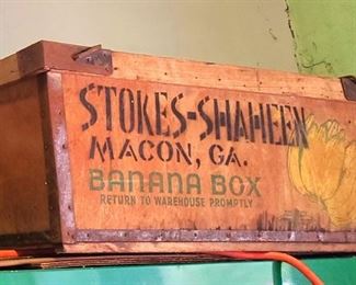 Stokes-Shaheen banana box/crate. Macon, GA
