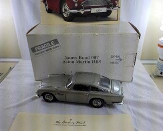 James Bond 007 1964 Aston Martin DB5 with original box and certificate