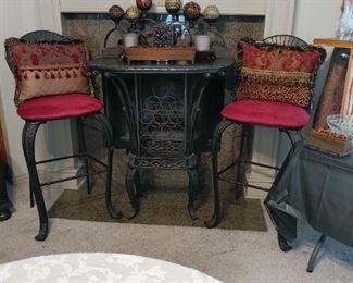 Black Iron Wine/Bar Table with 2 Chairs