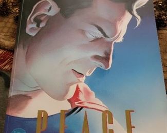 Superman Peace on Earth DC Comic Book Oversized Graphic Novel Alex Ross Treasury