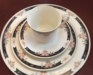 Beautiful China- Perfect for Holiday entertaining.