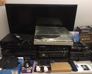 Kenwood KD-50F turntable, Belvedere pump organ and other electronics.