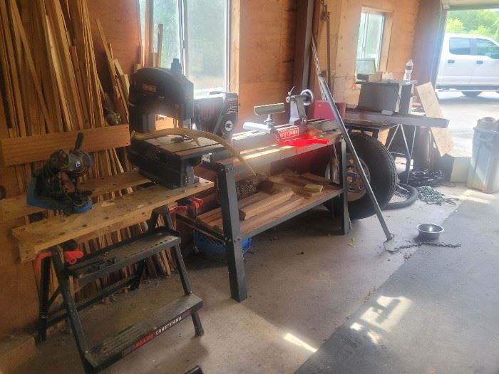 Private estate Lawson done by Flying D Auction... starts on 8/25/2022