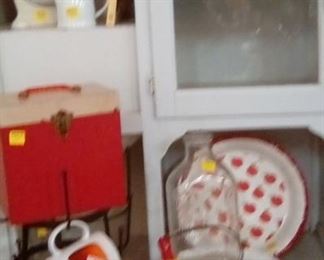 Red vintage 45s case