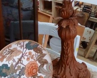 Funky iron lamp with 3-D floral shade, punky plate