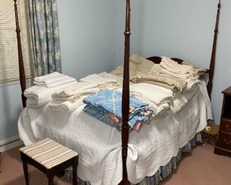 Benbow Full Size Canopy Bed