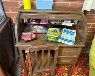 Childs Rolltop Desk
