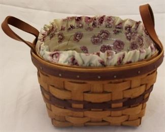 4004 - 1992 Longaberger Pansy Basket Combo Set Includes fabric liner and plastic protector 7.5 x 7.5 x 5.5