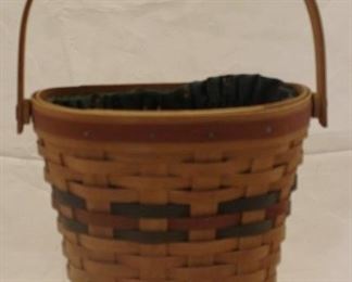 4008 - 1993 Longaberger Autumn Harvest Basket Wall Hook & Bittersweet Fabric Liner 13.5 x 9 x 5