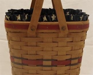 4009 - 1991 Longaberger Patriotic Basket w/ Am Stars & Stripes Fabric Liner & 2 swivel handles 9.5 x 6 x 10
