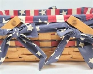 5087 - 1992 Longaberger All Am Medium Market Basket with fabric liner 5 1/2 x 15 x 10 1/2