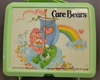 5738 - Plastic Care Bears lunchbox w/ thermos