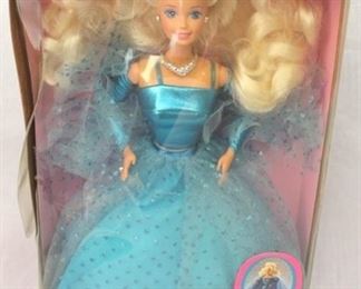 8008 - Blue Elegance Barbie - Special Limited Edition 1992