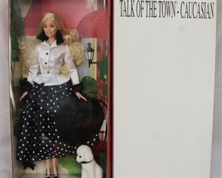 8016 - Talk of the Town-Caucasian Barbie, 2003