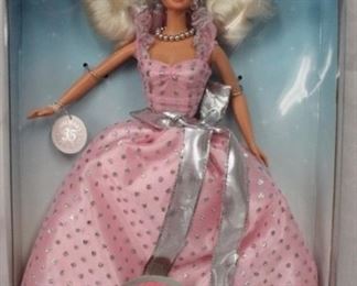 8018 - 35th Anniversary Barbie, 1997
