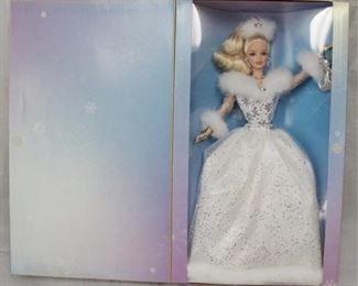 8026 - Barbie Winter's Reflection, 2002