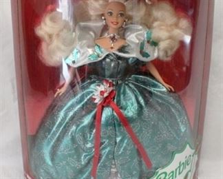 8030 - Happy Holidays Barbie Special Edition 1995