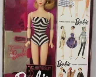 8064 - 35th Anniversary Barbie 1993 Original 1959 Barbie Doll & Package Special Edition Reproduction
