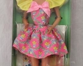8107 - 1994 Easter Party Barbie