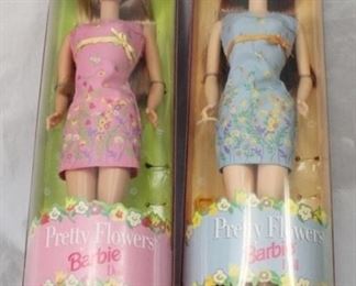 8116 - 2 Pretty Flowers Barbies (2 dolls)