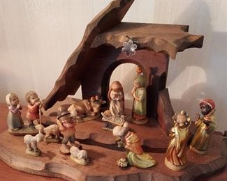 Vintage Anri (Italy) carved wood nativity