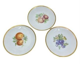 Lot 044z
Hutschenreuther Selb Pasco Porcelain Fruit Plates