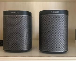 Pair of Sonos Play 